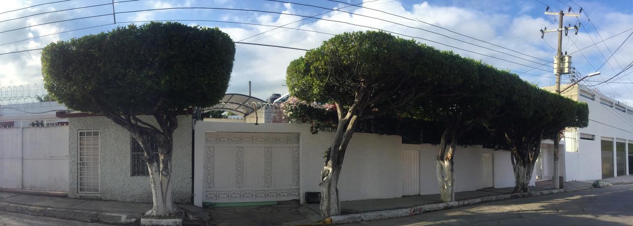 Suites El Retiro Tuxtla Gutierrez Ngoại thất bức ảnh